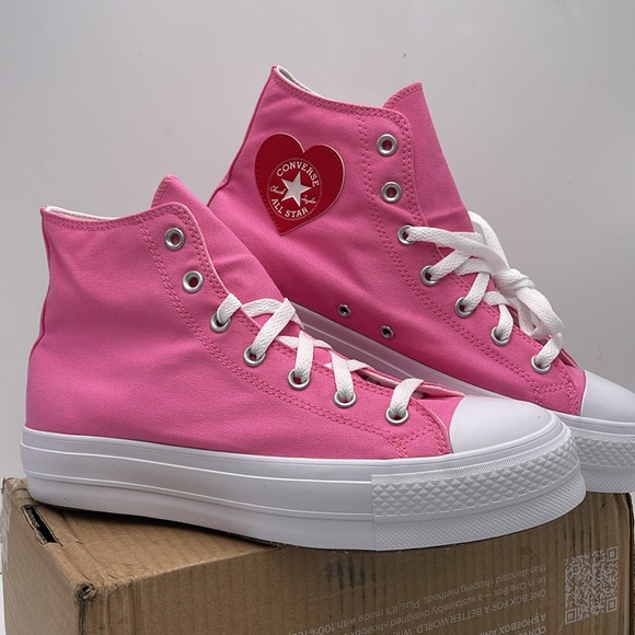 Converse WMNS Chuck Taylor All Star Lift Platform Canvas
WOMEN'S HIGH TOP SHOE - Picture 7 of 16